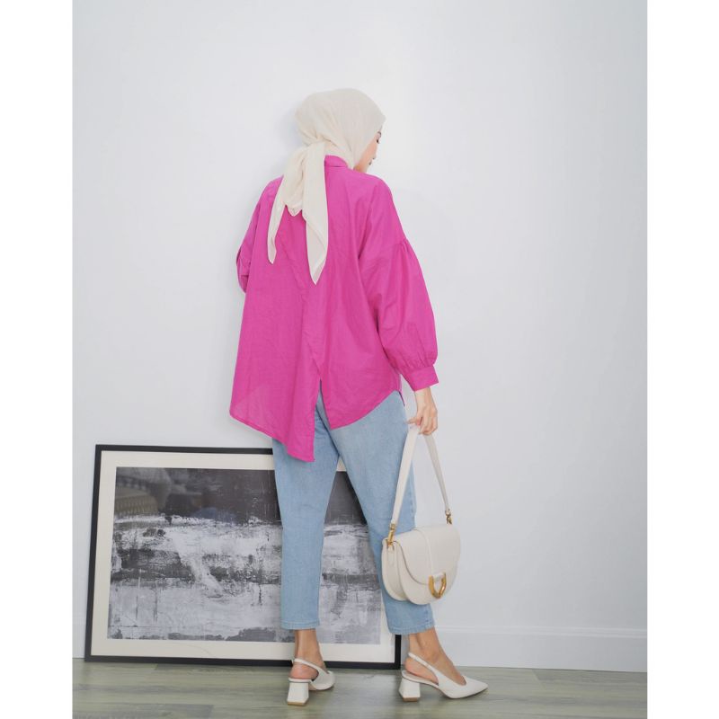 Ayesha Blouse Oversize/ Kemeja Katun Belah Belakang
