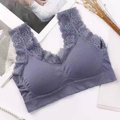 ❤️GTB❤️ Bra Wanita Sports Bra V-Neck Aksen Hem Lace dengan Pad Busa untuk Yoga / Tidur B052