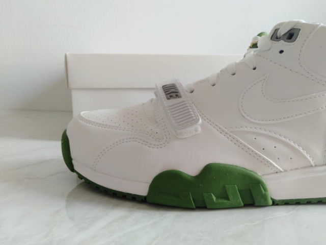 nike fragment trainer