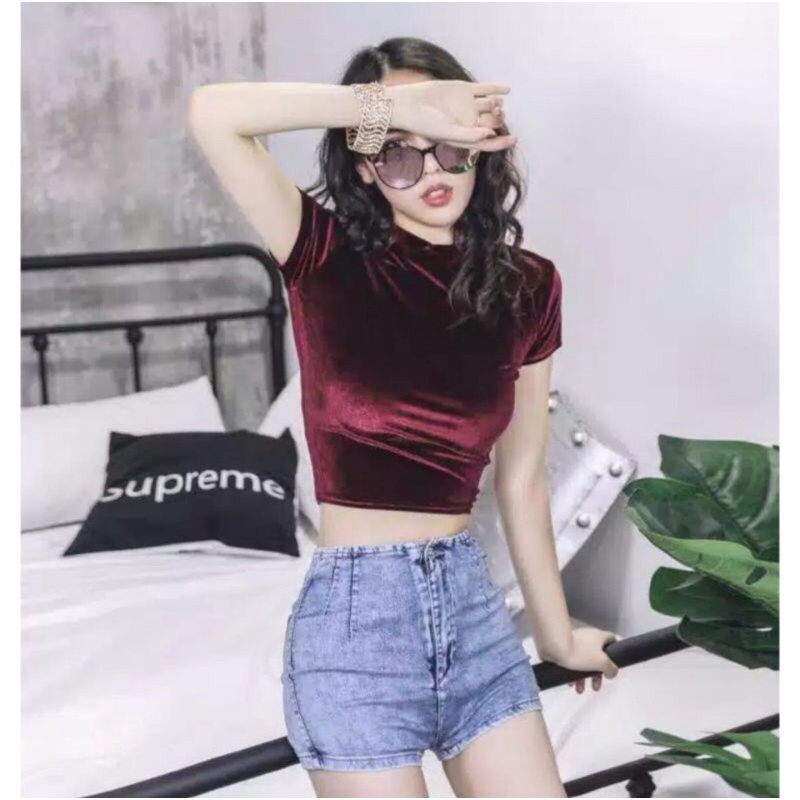 kaos crop import/atasan beludru/kaos polos/atasan wanita/kaos wanita/kaos polos/atasan polos/kaos crop/atasan crop/ kaos crop top bludru wanita lengan pendek/kaos crop/pakaian wanita/kaos polos/atasan murah/bisa cod