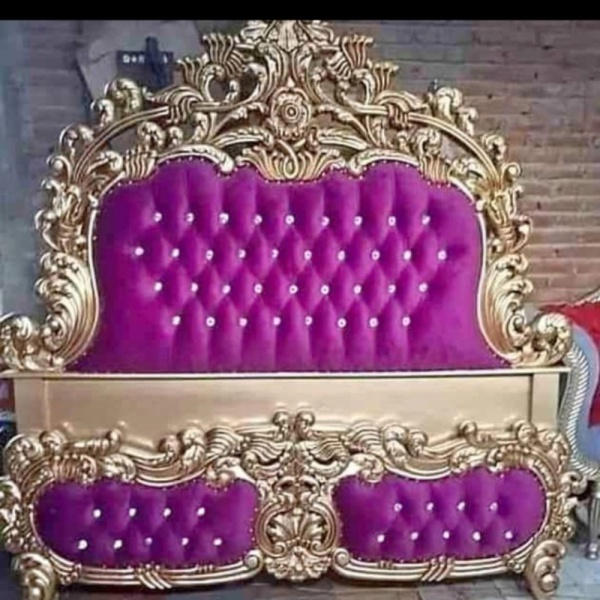 TEMPAT TIDUR MINIMALIS UKIR SOFADIPAN MINIMALIS UKIR SOFA KAYU JATI MURAH