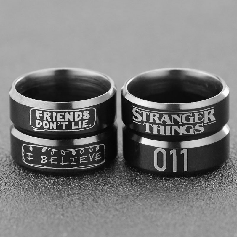 Cincin Desain Tulisan Friends 011 Bahan Stainless Steel Warna Hitam Gaya Punk Untuk Pesta