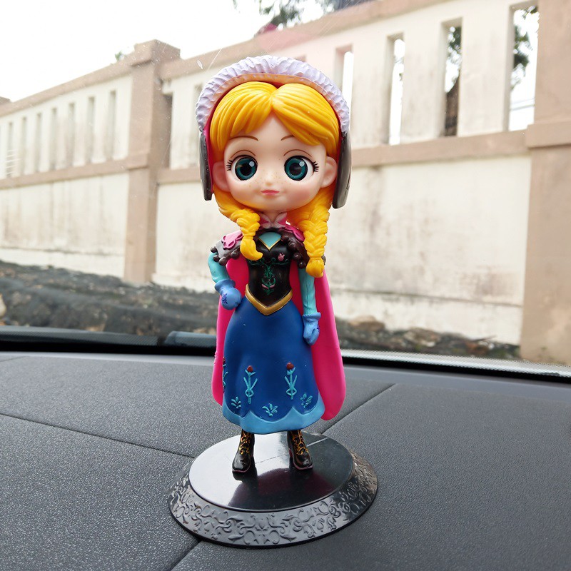 Pajangan Dashboard Mobil Limited Figure FROZEN ELSA PRINCESS dan ANNA ORIGINAL