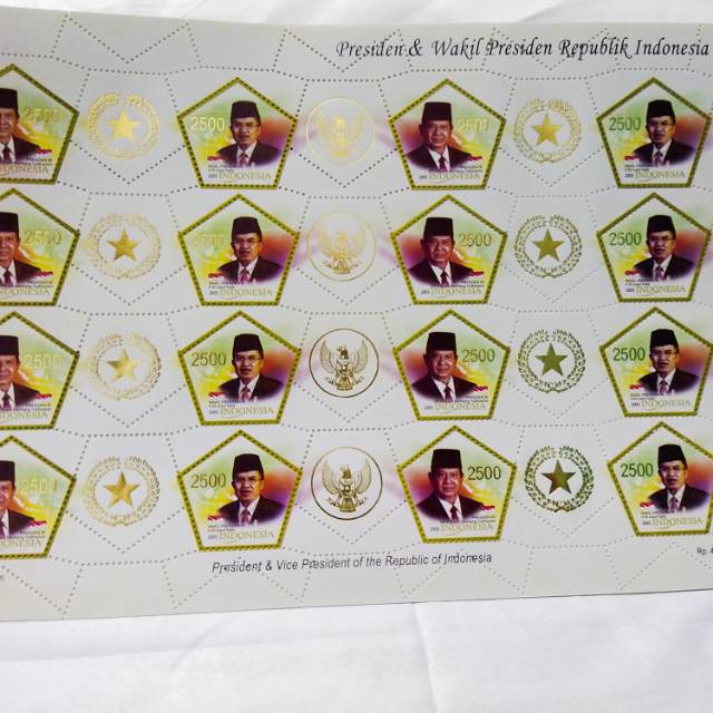 

Perangko sheet presiden dan wakil presiden th 2005