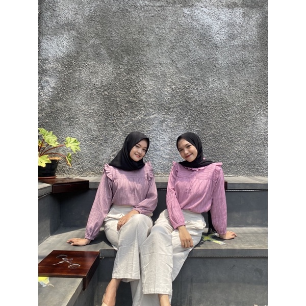 KYRA BLOUSE BY VITAFA ID