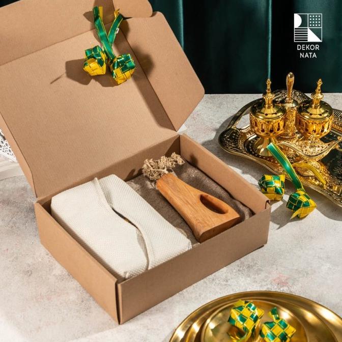 

Karyme Eid Hampers / Vas Kotak Tisu / Bingkisan Lebaran - Dekornata