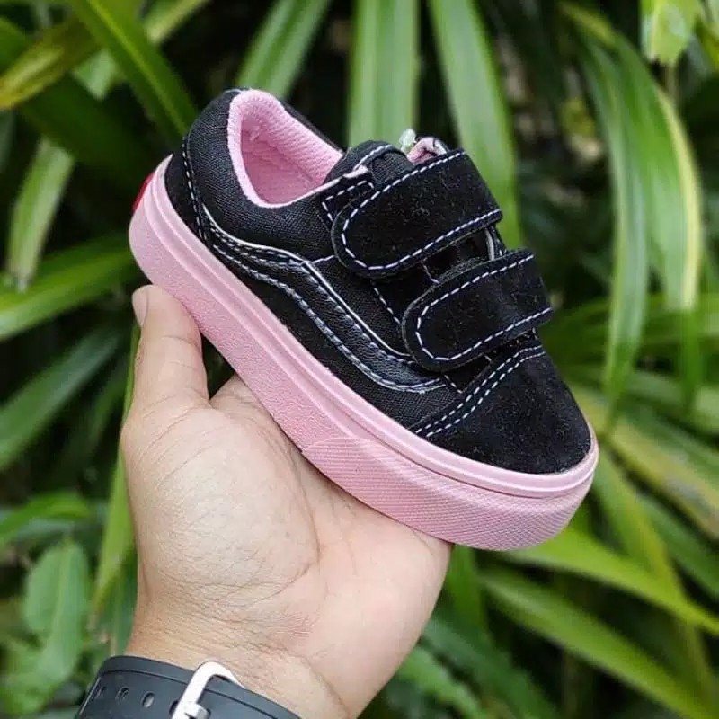 BISA COD - Sneakers Kids Sepatu anak perempuan VANS anak perekat terlaris dan ter baru