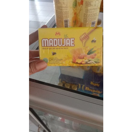 

makanan dan minuman