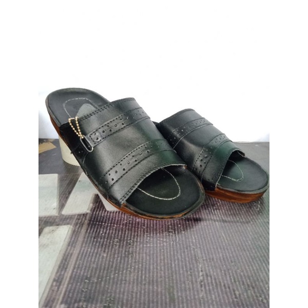 sandal pria kulit asli original sapi berkualitas murah model kekinian tready casual terbaru model 100%