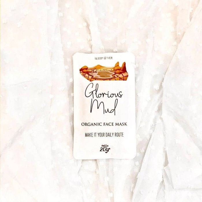 100% SLEEPOVER ORGANIC MASK / MASKER WAJAH ORGANIK - Sakura PETAL