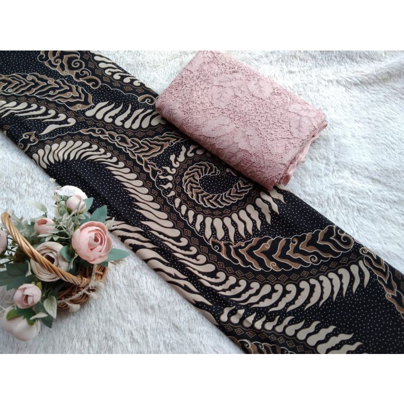 Batik jarik kebaya wisuda  bridesmaid manten ready