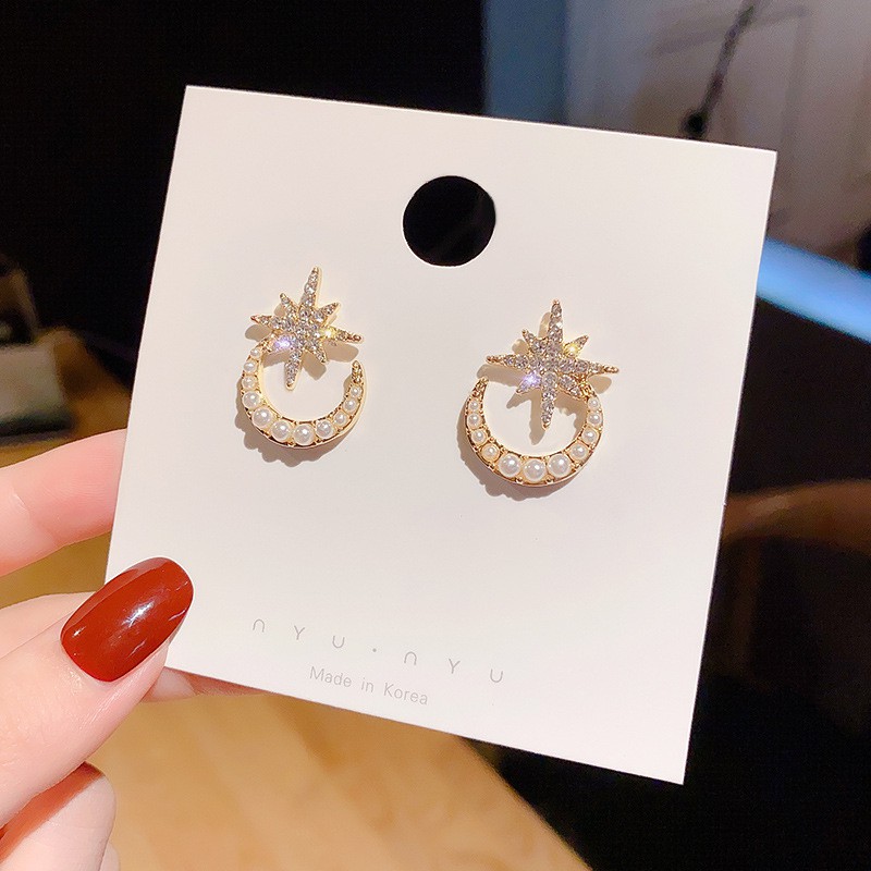 Anting Stud 925 Silver Needle Bentuk Bulan Bintang Aksen Mutiara