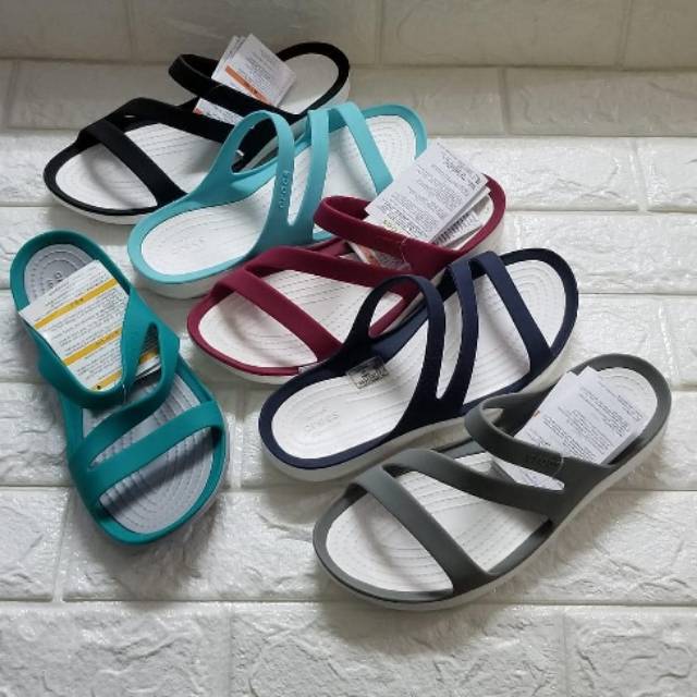 CROCS Maryjane swiftwater woman