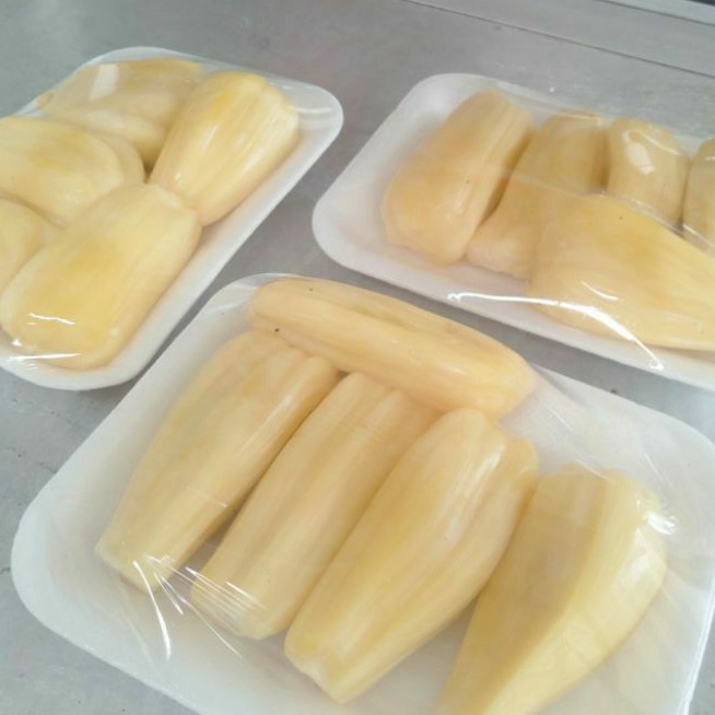 

Nangka kupas manis berat 200 gram, masih ada biji