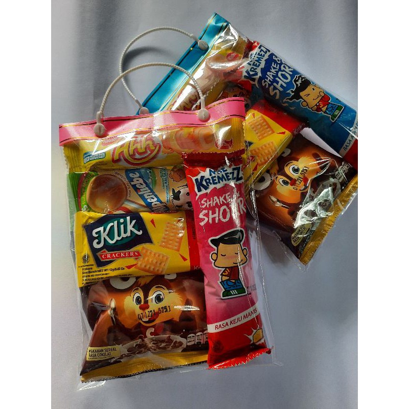 

SNACK ULTAH / LEBARAN MURAH