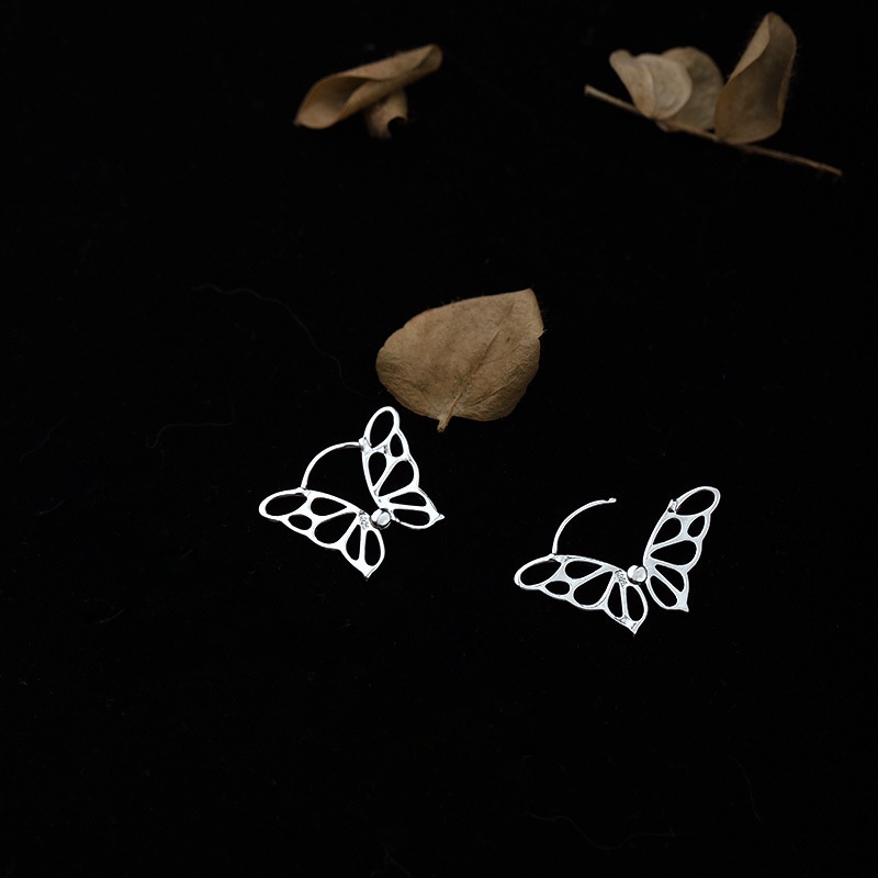 Anting Desain Butterfly Bahan Stainless Steel Untuk Wanita