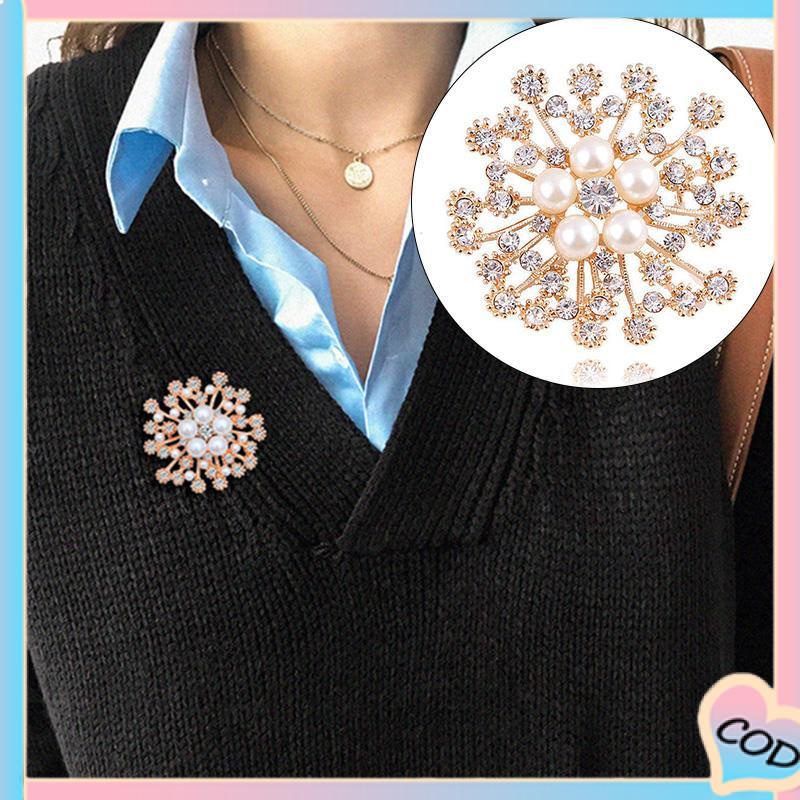 COD❤️ Mutiara Kepingan Salju Bros Bunga Berlian Imitasi Fashion Wanita Pakaian Pin Aksesoris-A.one