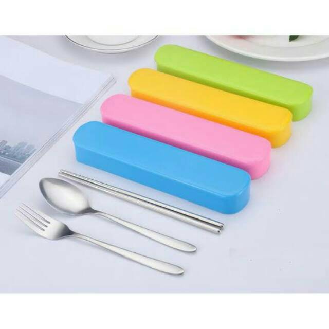 SET ALAT MAKAN STAINLESS STEEL SENDOK GARPU SUMPIT TEBAL KOKOH KUAT