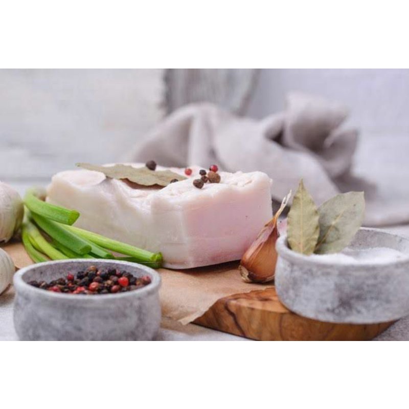 

Minyak Babi / Pork lard 500gr
