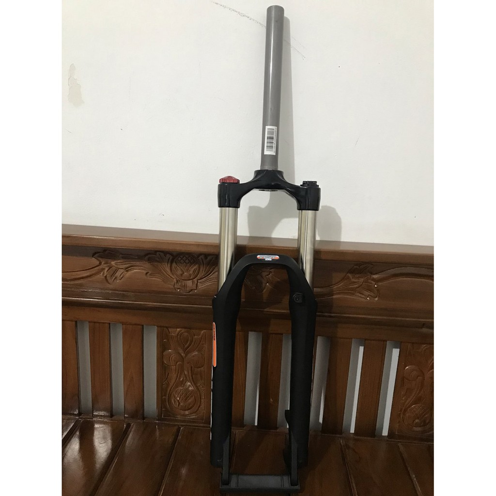 SALE Fork RST Omega 26 Lock T120 Black Matte