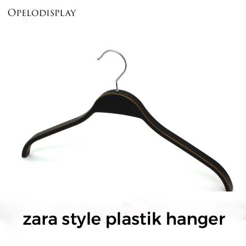 Hanger ZR plastik Dewasa non palang ( per pcs )