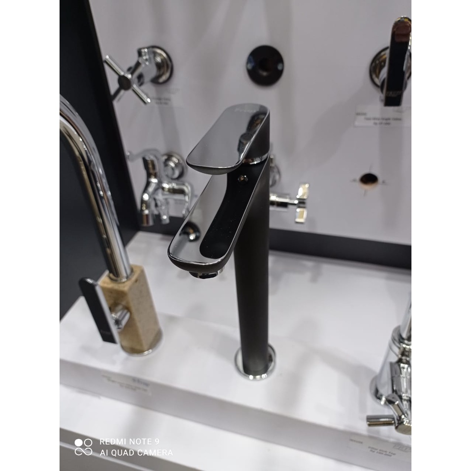 Kran Single Lever Basin Pillar Tap Black Type 1302-6 Merk FRAP 1/2&quot;