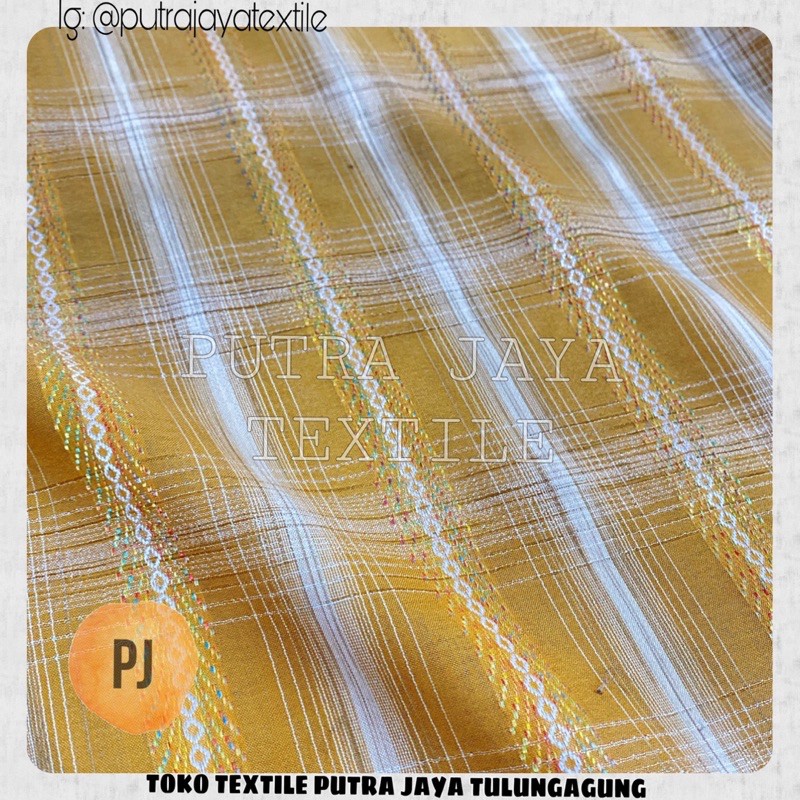 KAIN SERAT NANAS BORDIR