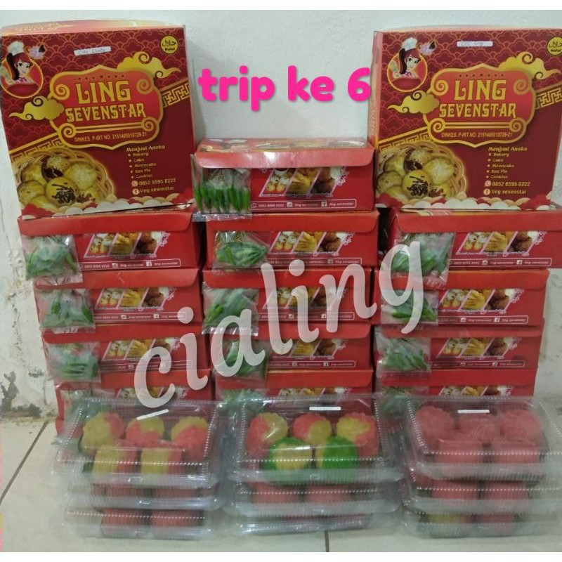 

aneka kue khusus pekanbaru (pia jadul & moncake mini bs kirim luar kota)