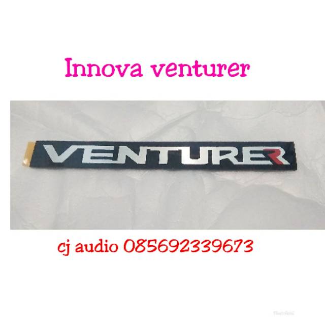 Emblem logo tulisan Innova venturer