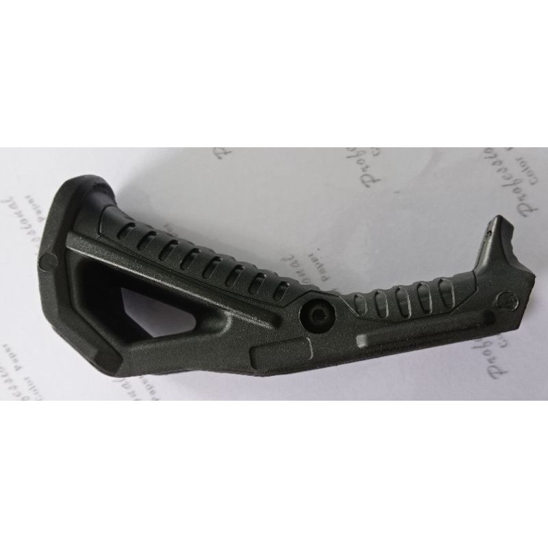 

grip segitiga