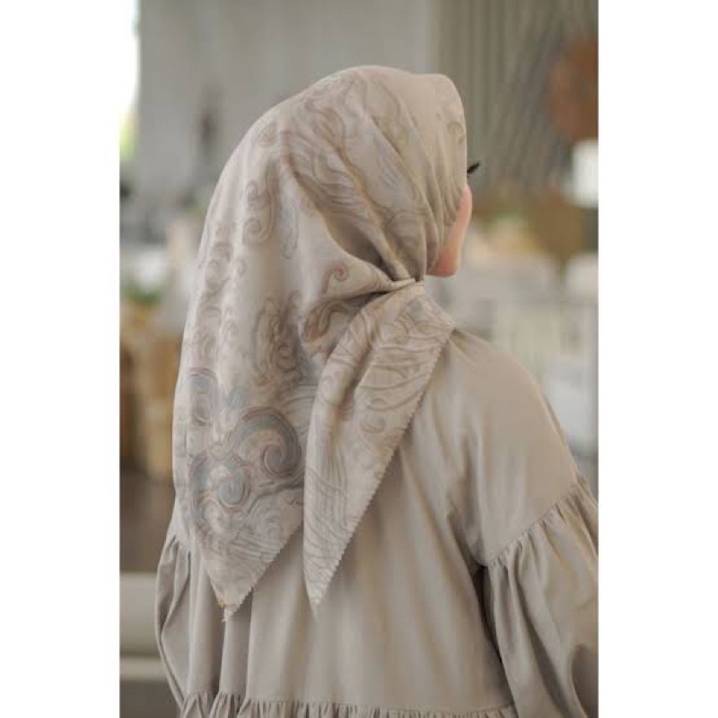 Preloved Buttonscarves The Wave Sand Voal