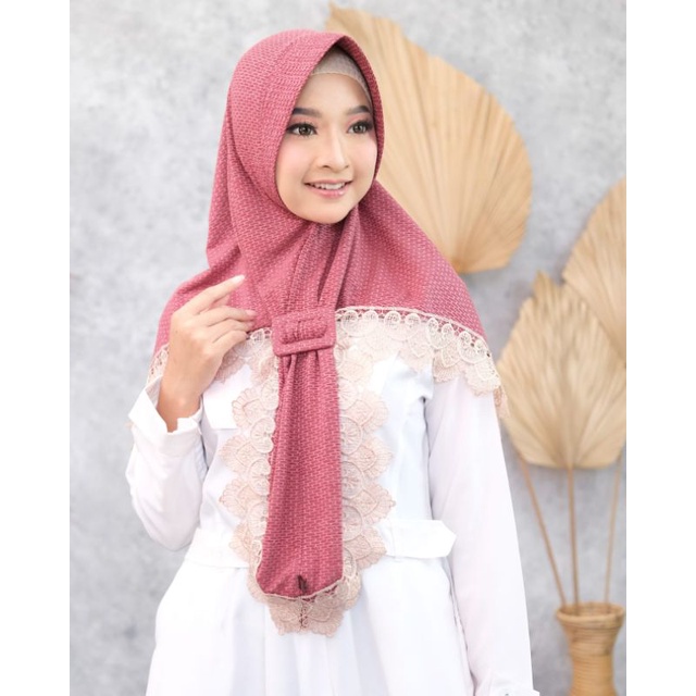 jilbab instan Jersey Strada renda premium