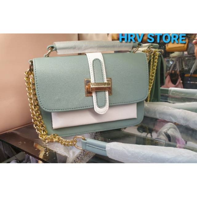 Tas selempang rantai / tas import / tas wanita / tas model sekarang / tas bahu