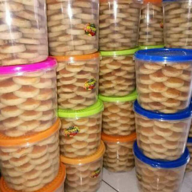 

Kue kacang enak