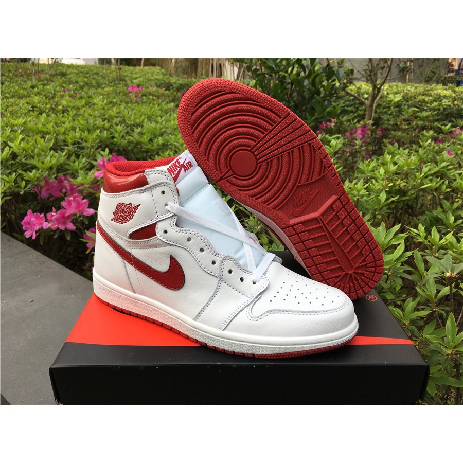 air jordan 1 retro high white varsity red