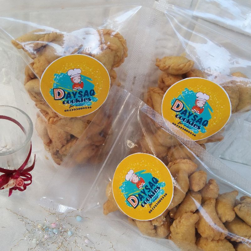 

pastel mini isi abon 250gr