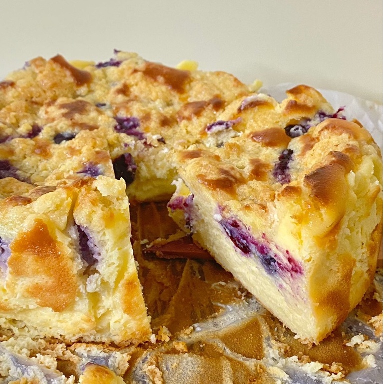 Blueberry Crumbs