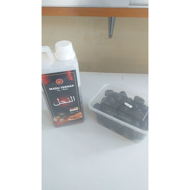 

paket kurma ajwa madu 150.000