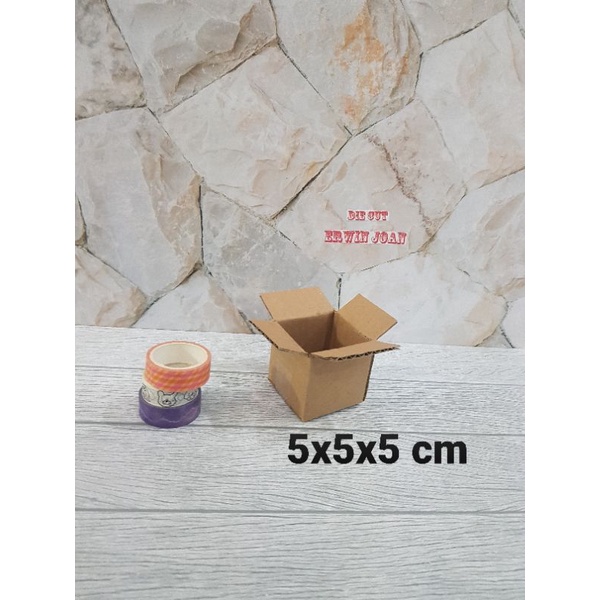 

Kardus / Box / uk. 5x5x5 cm / Karton kotak packing polos baru ST