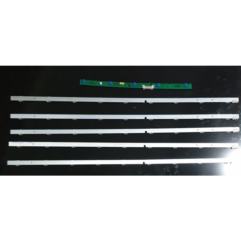 Lampu led 1 set tv samsung 32 inch UA32F4000AM /UA32f5000/lengkap plus adaptor socket papan led Ua32