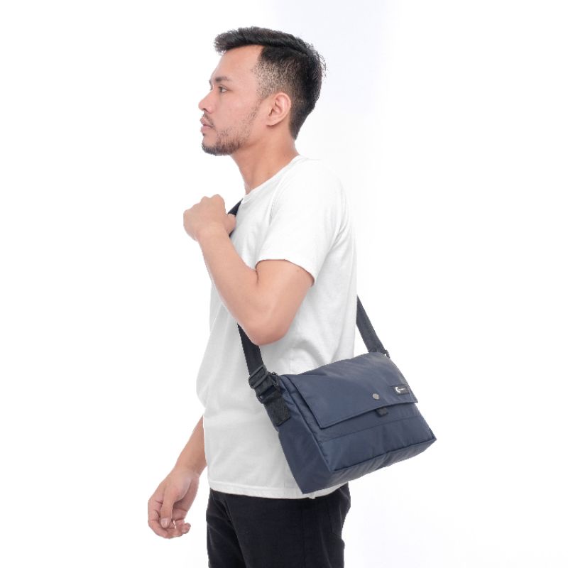 EXPEDITE.CO// Gekko Tas Salempang Sling Bag Tas Laptop Tas Kuliah Tas Kerja waterproof