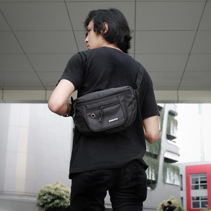Tas Selempang Waist Bag Harloth Maven - Hitam Havasumartt