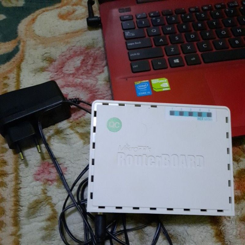 mikrotik rb750-r2
