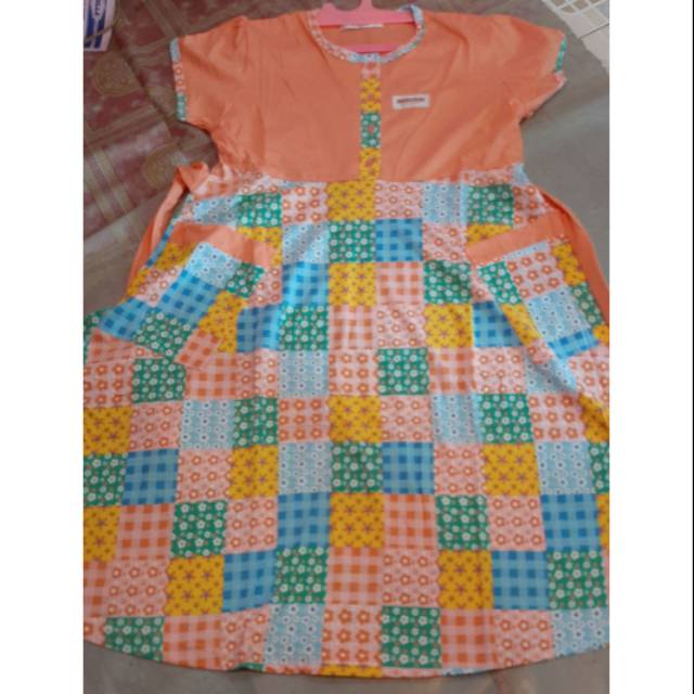 Daster klok anneclaire motif lain banyak "bunga kotak"