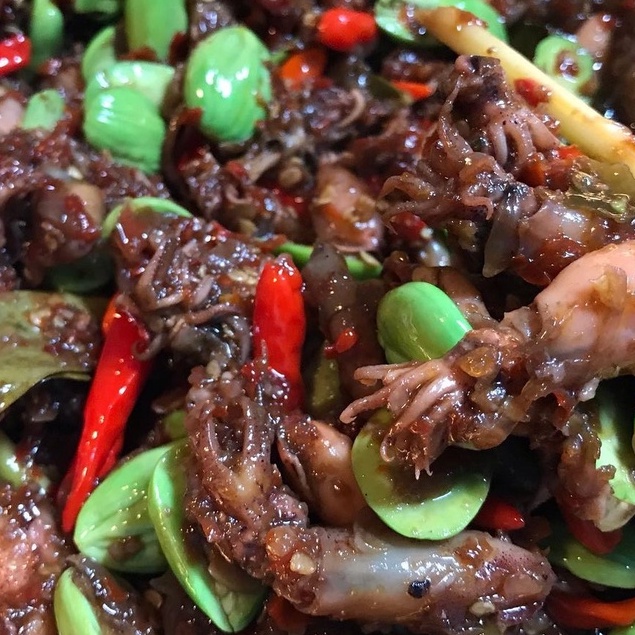 

Sambal Cumi Asin Rawit Pete