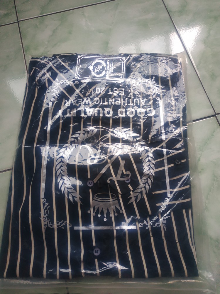 (4 Warna) Kemeja Stripe Vertikal Lengan Panjang Vintage