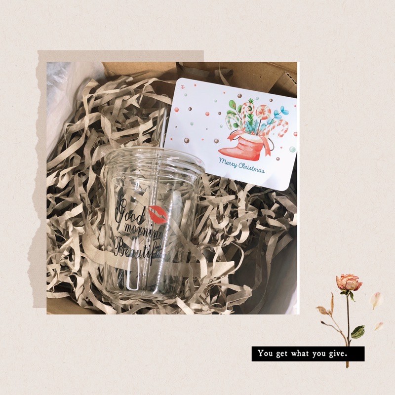 

HAMPERS LEBARAN TUMBLER KACA