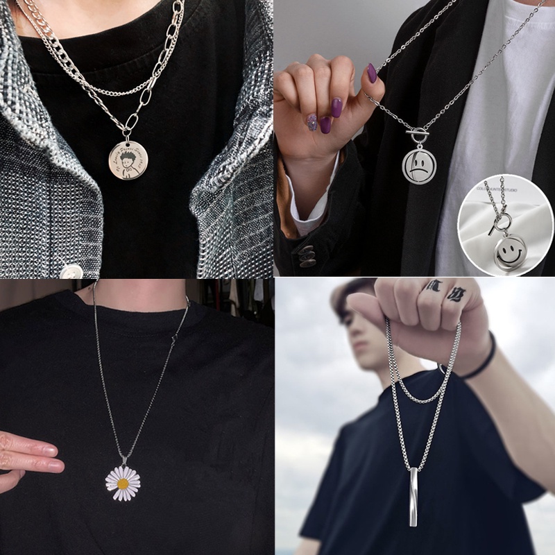 Kalung Rantai Liontin Fashionable Simple Smile Pendant Hip Hop Pria dan Wanita Kalung Aksesoris