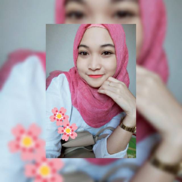 riaaayunita