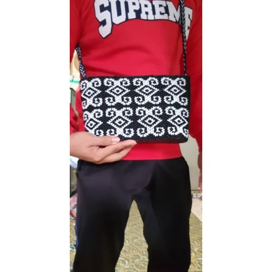 tas manik selempang khas kalimantan/grosir tas manik etnik khas kalimantan